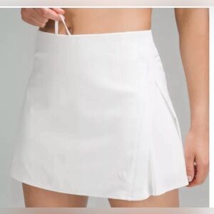 Lululemon Athletica NWT Peek Pleat Tennis Skirt